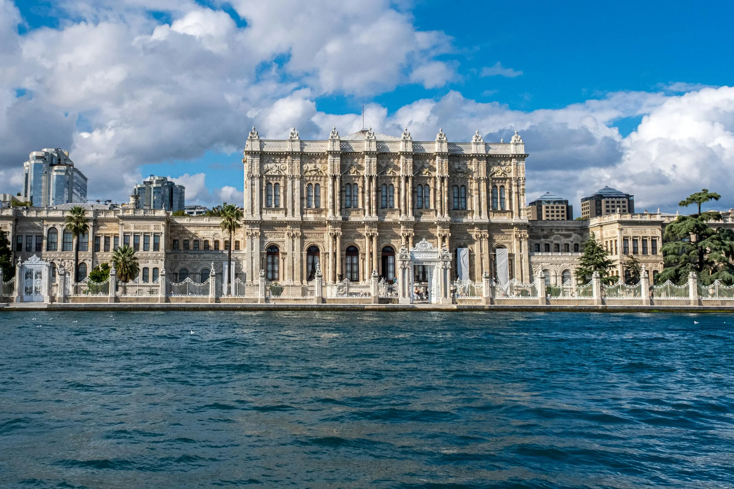 Dolmabaçe Palace