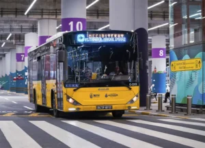 Lire la suite à propos de l’article Métro Aéroport Istanbul : Votre Guide Complet des Transports Publics vers IST