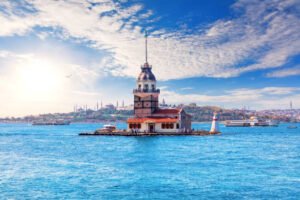 Read more about the article Visiting Üsküdar: What to Do and See in Istanbul’s Historic Heart?