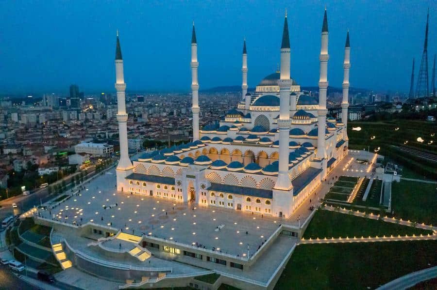The Grand Çamlıca Mosque on the hill, dominating the Istanbul landscape, or a colorful alley in the Kuzguncuk neighborhood.